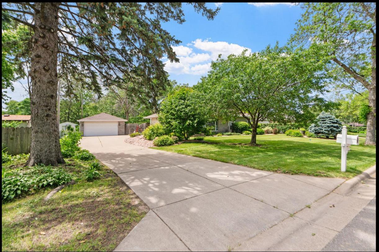 Cottage Grove Haven, Spacious 4-Bed, 3 Baths Retreat Exterior foto