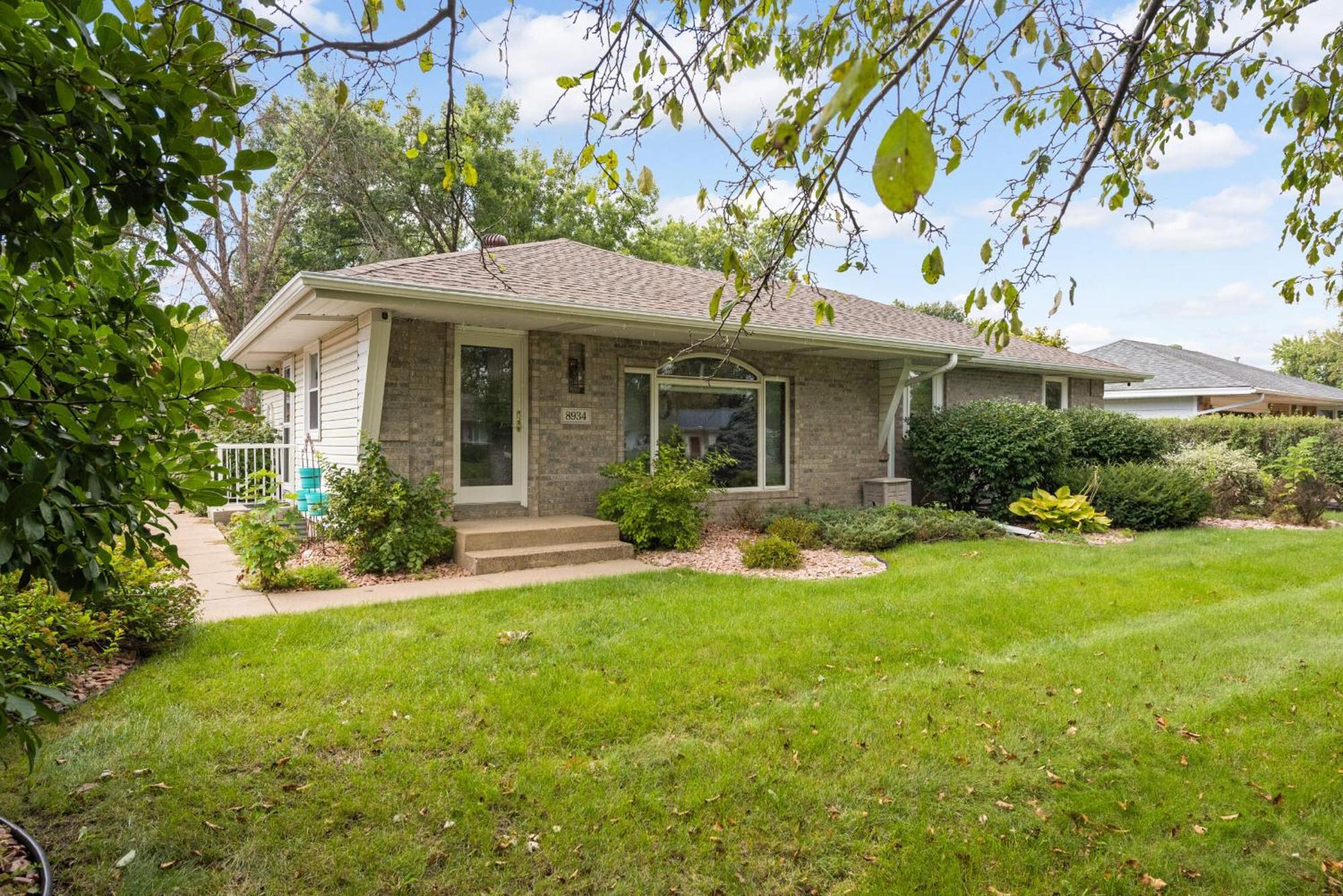 Cottage Grove Haven, Spacious 4-Bed, 3 Baths Retreat Exterior foto